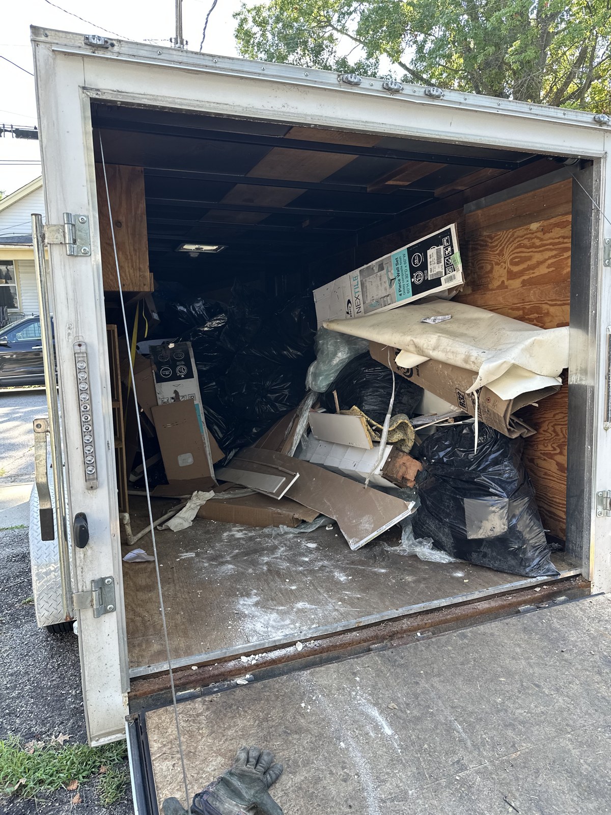Box truck loaded after a commercial cleanout in Northern Kentucky